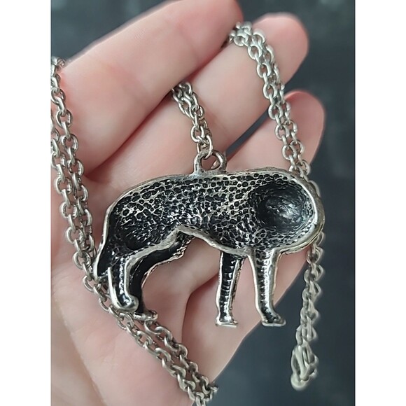 Adjustable Silver Tone Metal Wolf Pendant Necklace, Vintage Costume Jewelry - Picture 3 of 10